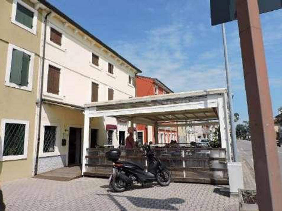 Erhvervsejendom i San Giovanni Lupatoto, Verona - foto 2