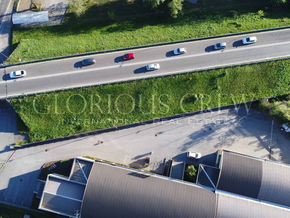 Erhvervsejendom i Erba, Como - foto 2