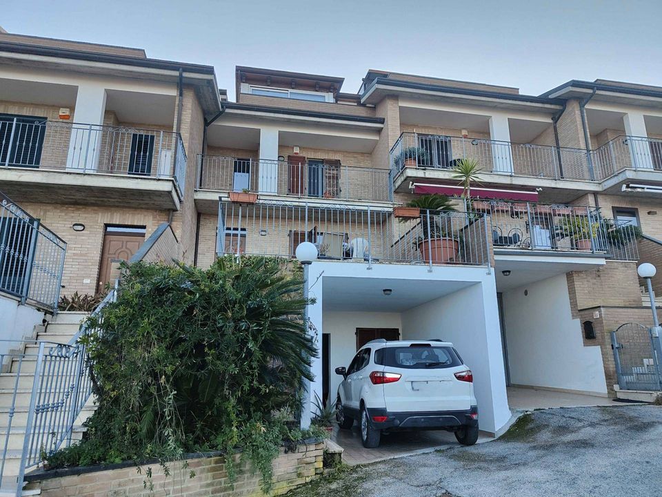 Rekkehus i Acquaviva Picena, Ascoli Piceno - bilde 2