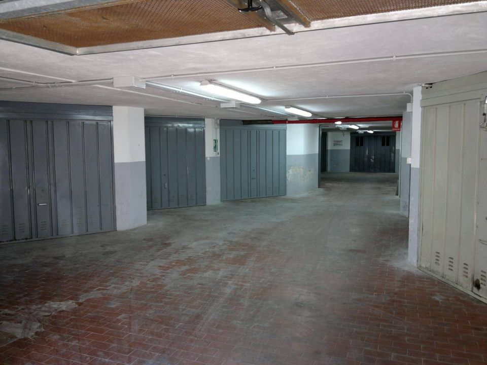 Parkeringsplads i Albenga, Savona - foto 4