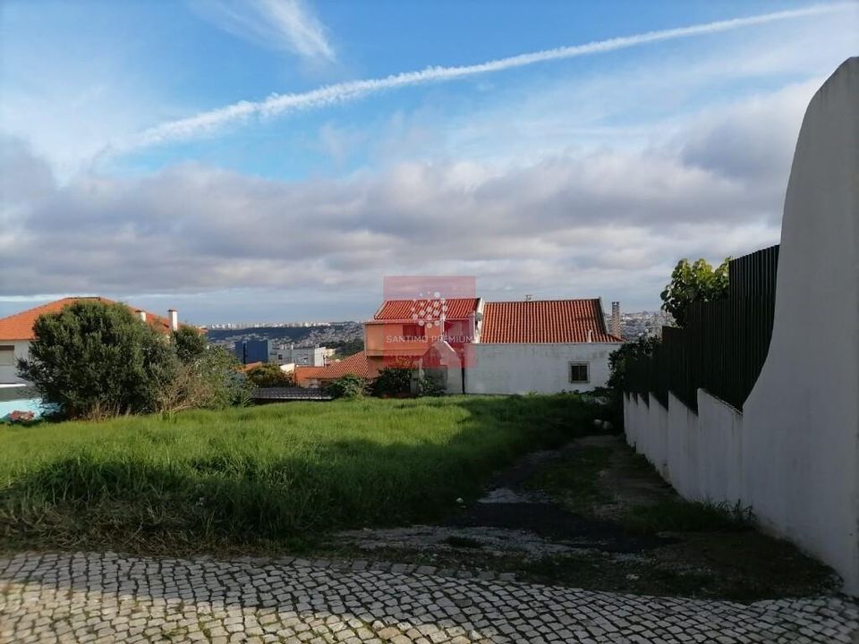 Helårsgrund i Amadora, Lisbon - foto 1
