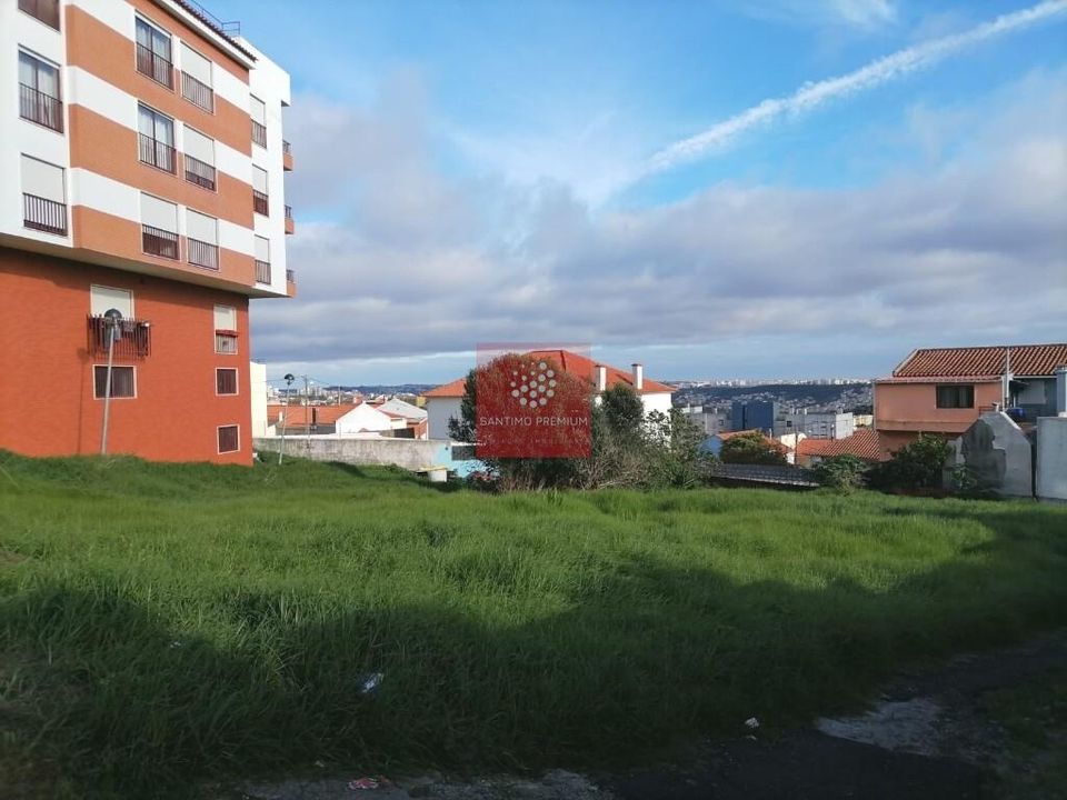 Helårsgrund i Amadora, Lisbon - foto 2