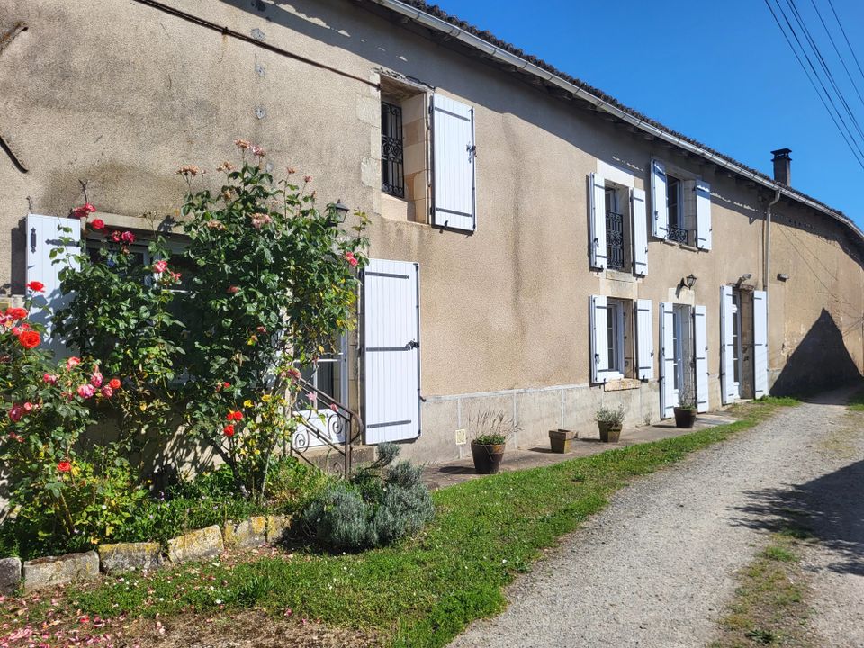 Villa i La Chapelle-Moulière, Vienne - foto 1