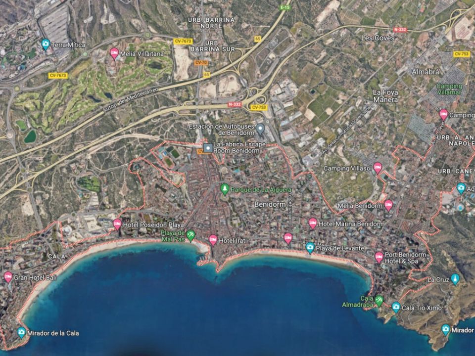 Helårsgrund i Benidorm, Alicante - foto 1