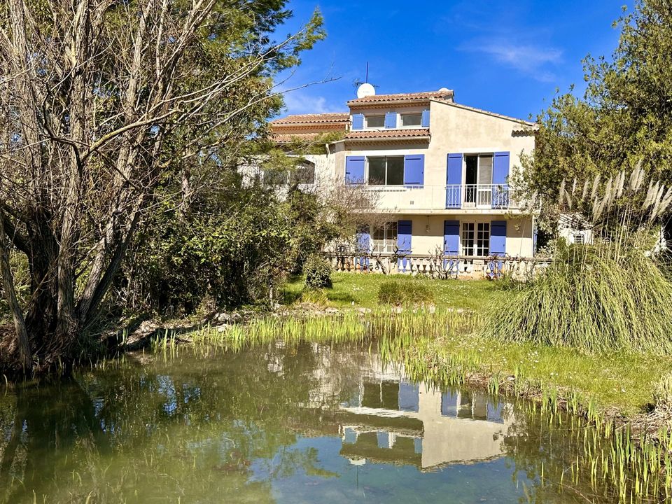 Villa i Cheval-Blanc, Vaucluse - foto 1