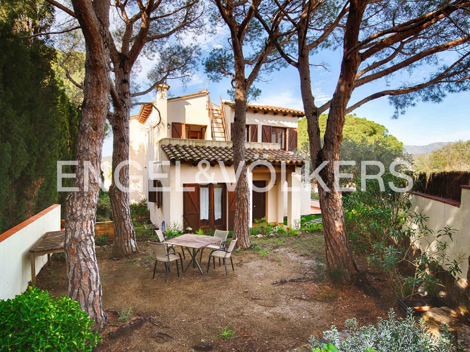 Villa i Llanca, Gerona - foto 1