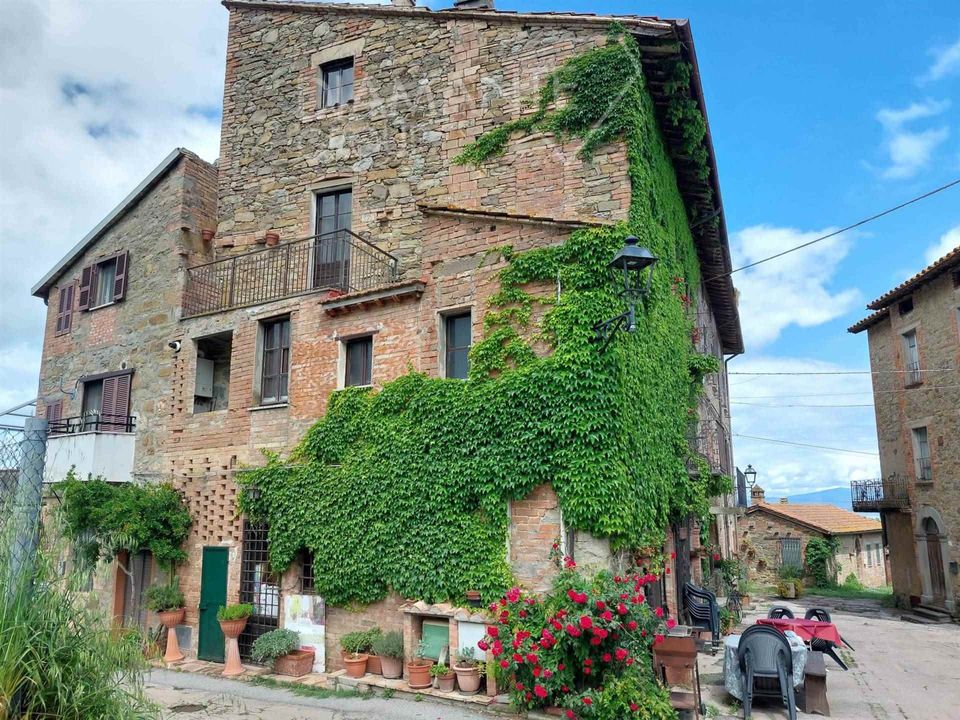 Erhvervsejendom i Magione, Perugia - foto 1