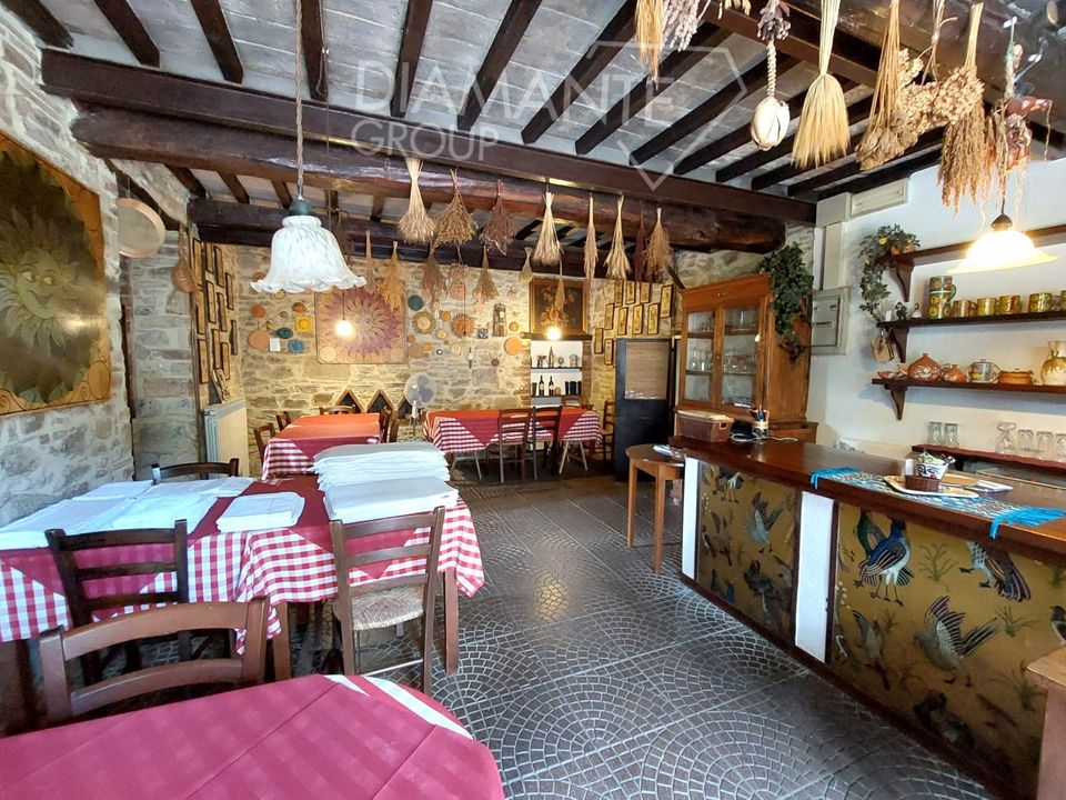 Erhvervsejendom i Magione, Perugia - foto 3