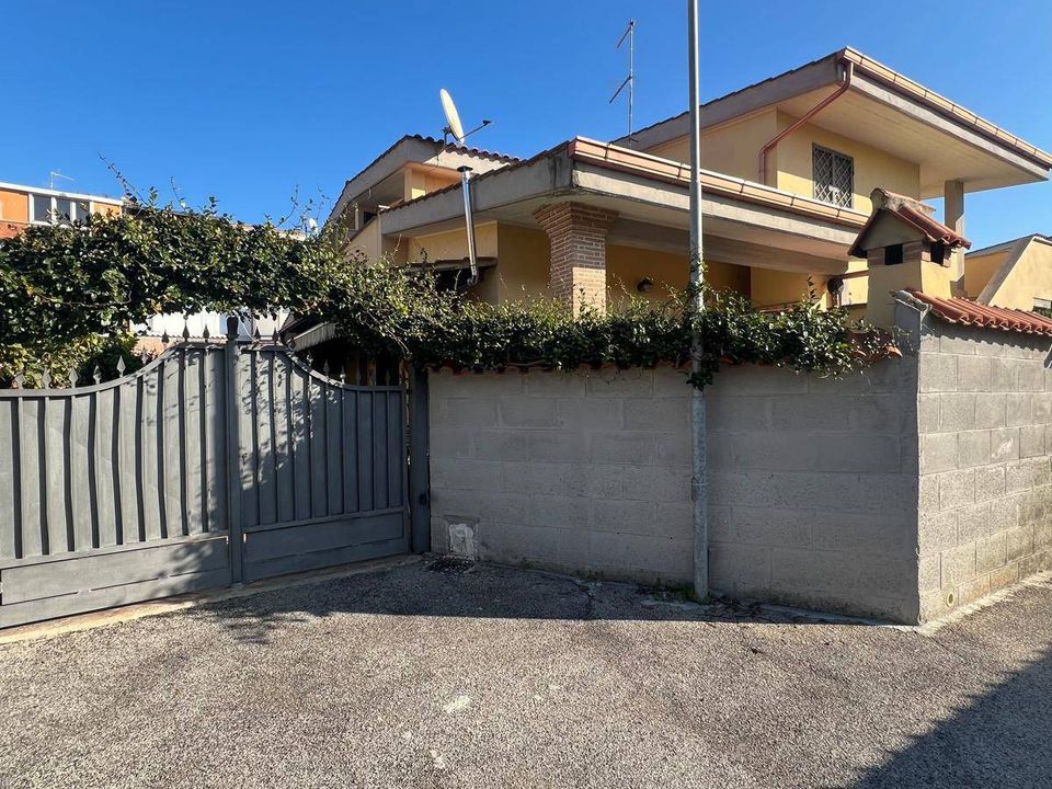 Lejlighed i Pomezia, Rome - foto 2