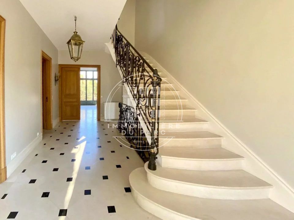 Villa in Croissy-sur-Seine, Yvelines - photo 3