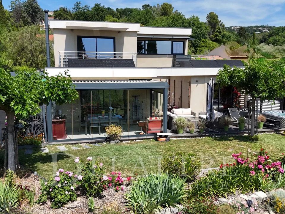 Villa i Opio, Alpes-Maritimes - foto 1