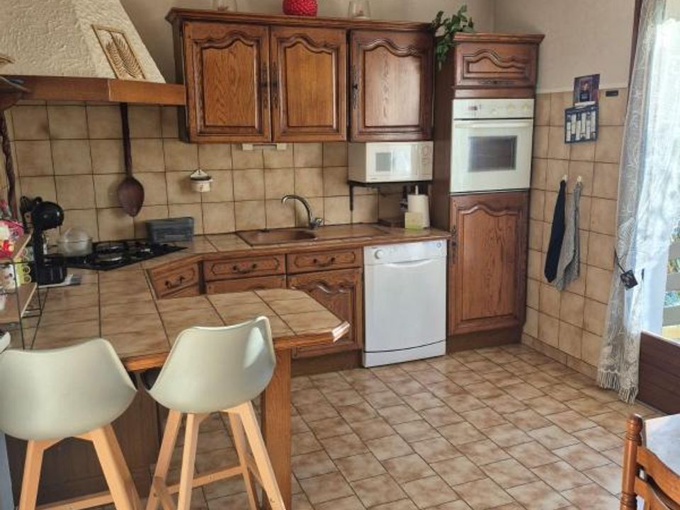 Villa i Pouligney-Lusans, Doubs - foto 4