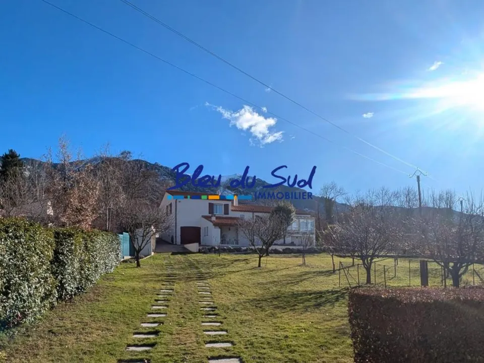 Villa i Fillols, Pyrenees-Orientales - foto 1