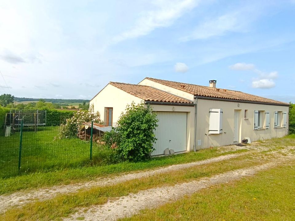 Villa en Saint-Ciers-Du-Taillon, Charente-Maritime - foto 2