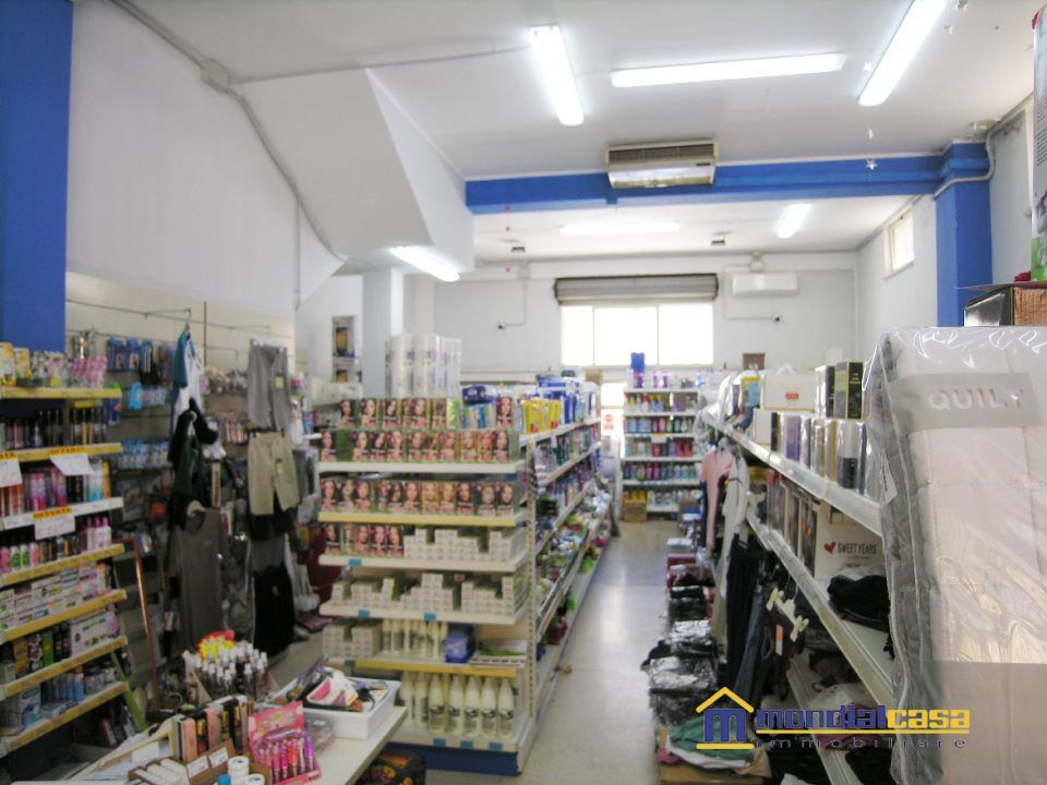 Erhvervsejendom i Pachino, Siracusa - foto 1
