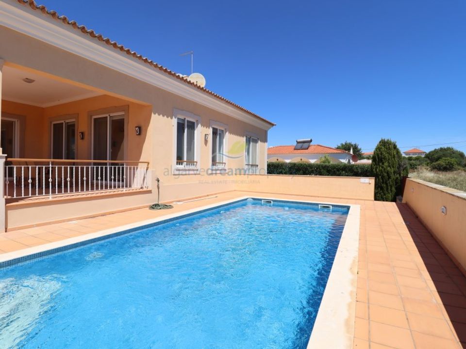 Villa i Albufeira, Faro - foto 1
