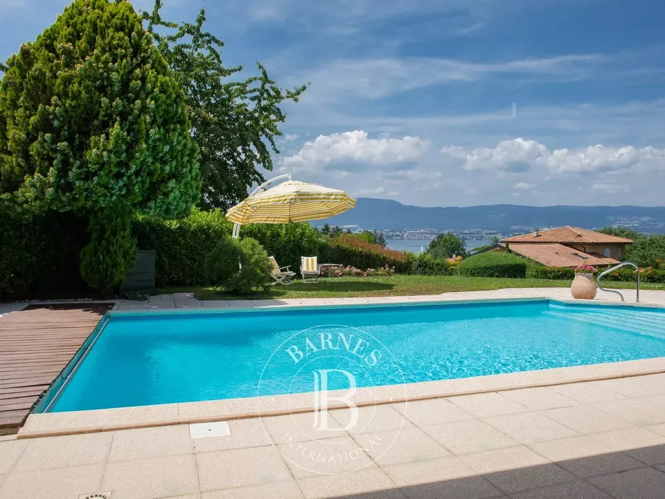 Villa i Messery, Haute-Savoie - foto 3