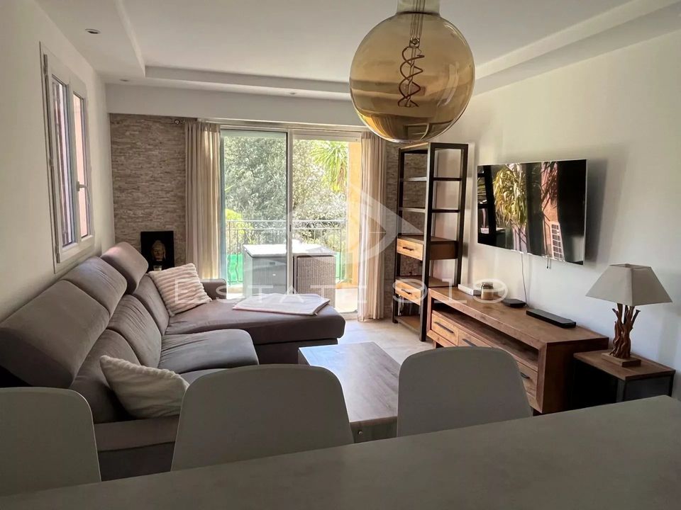 Lejlighed i Mougins, Alpes-Maritimes - foto 1