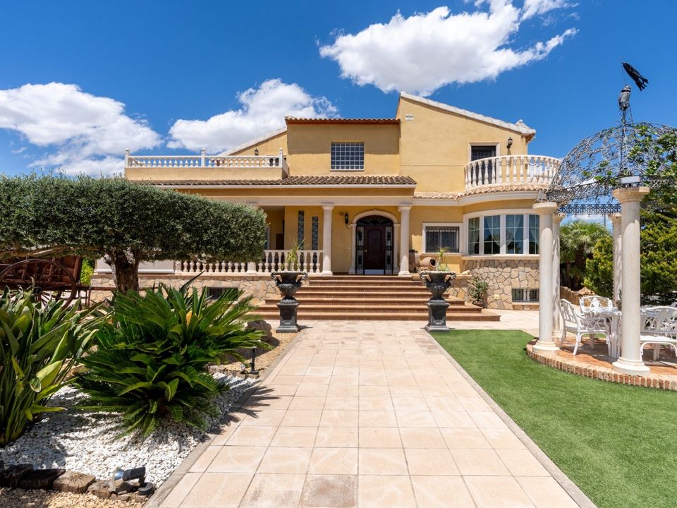 Villa i San Vicente Del Raspeig, Alicante - foto 1