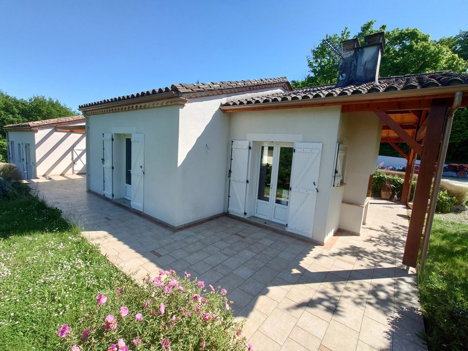 Villa en Villeneuve-sur-Lot, Lot-et-Garonne - foto 3