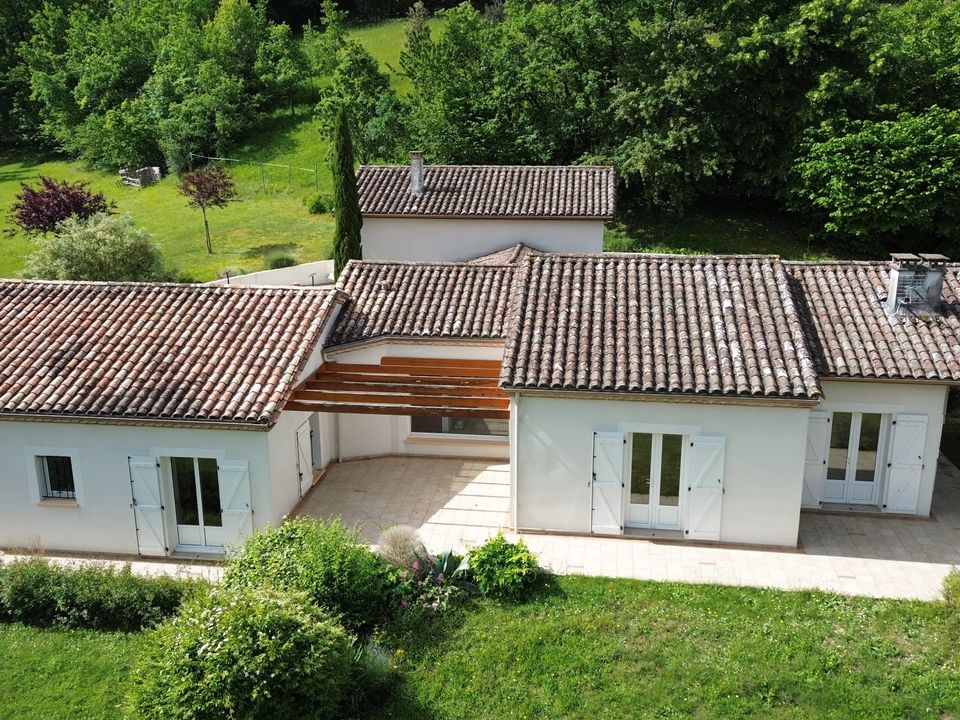 Villa en Villeneuve-sur-Lot, Lot-et-Garonne - foto 4