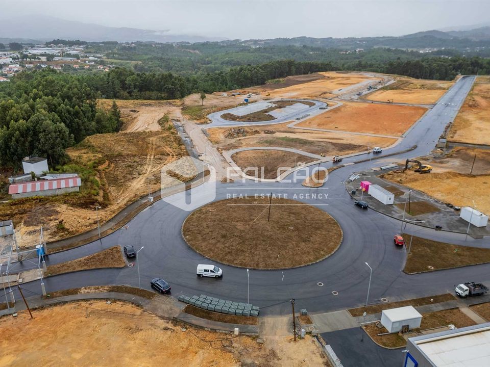 Helårsgrund i Moncao, Viana do Castelo - foto 1
