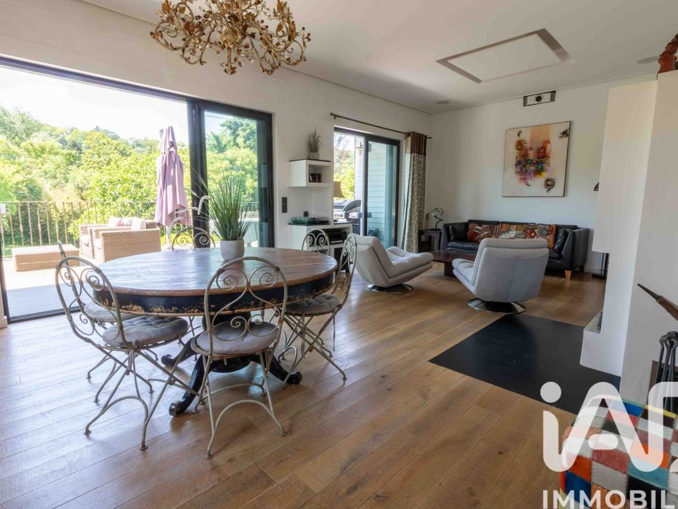 Villa i Villennes-sur-Seine, Yvelines - foto 1