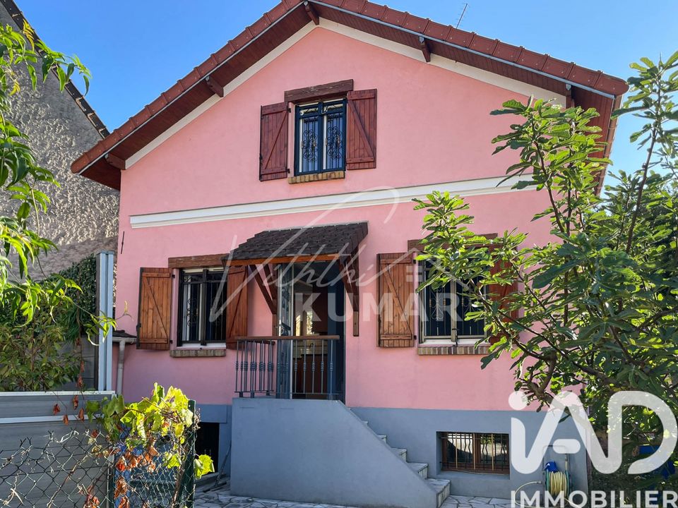 Villa i Aulnay-sous-Bois, Seine-Saint-Denis - foto 1