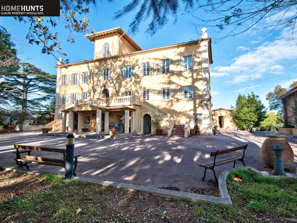 Villa i Nice, Alpes-Maritimes - foto 1