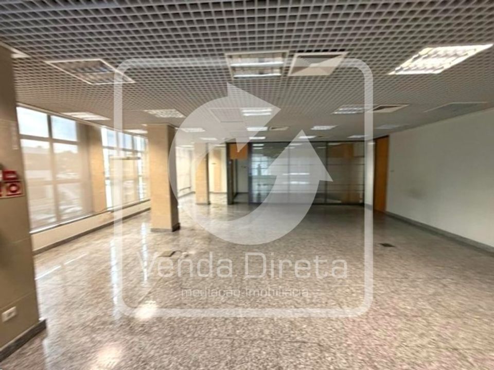 Erhvervsejendom i Santo Andre, Setubal - foto 1