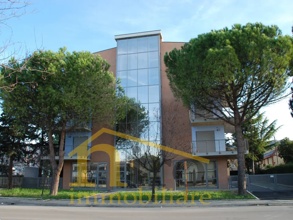 Erhvervsejendom i San Giovanni Teatino, Chieti - foto 2