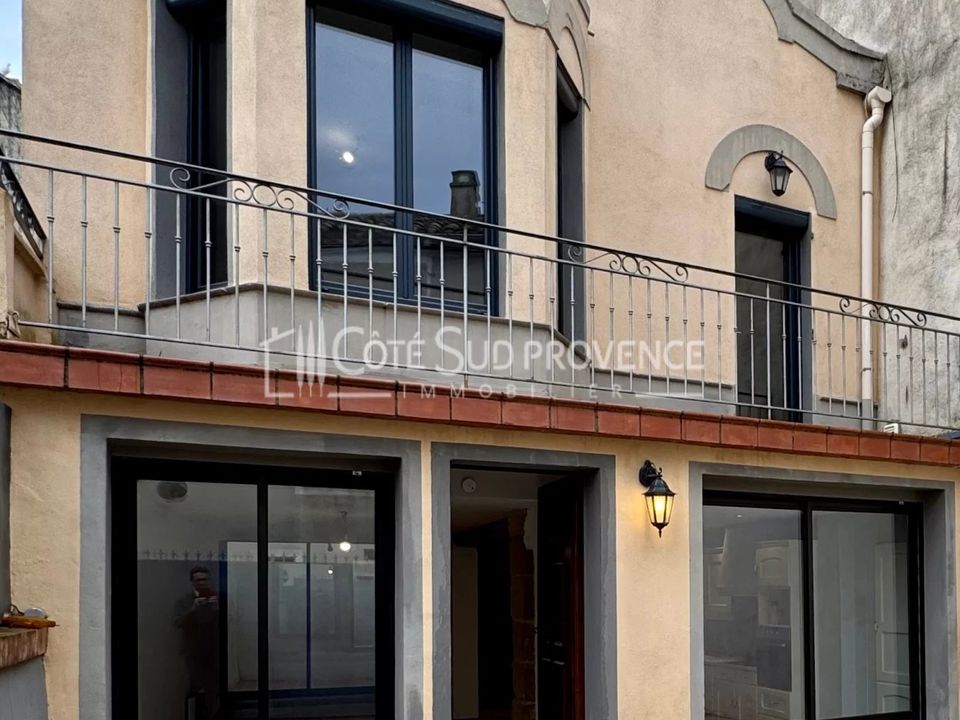 Casa de cidade em Monteux, Vaucluse - foto 1
