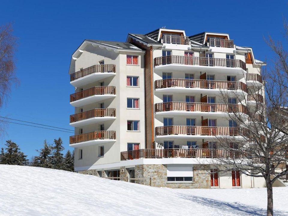 Erhvervsejendom i Ax-les-Thermes, Ariege - foto 1