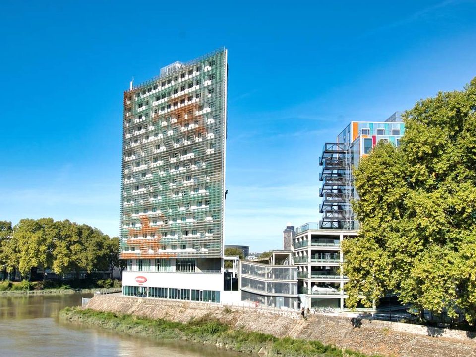Erhvervsejendom i Nantes, Loire-Atlantique - foto 1