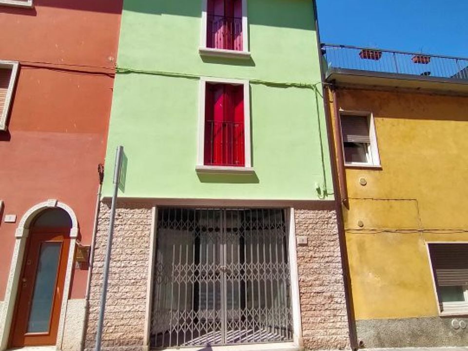 Erhvervsejendom i Bardolino, Verona - foto 1