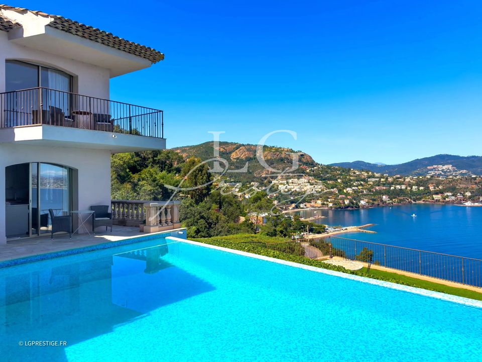 Villa i Theoule-sur-Mer, Alpes-Maritimes - foto 2