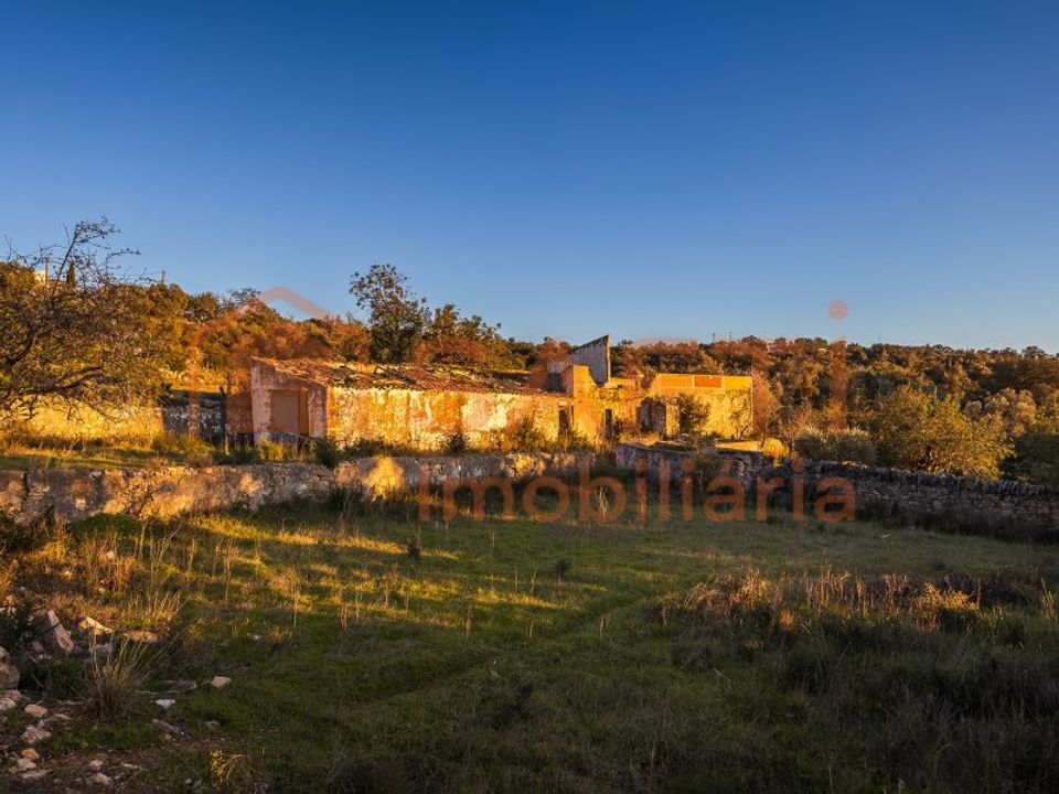 Helårsgrund i Santa Barbara de Nexe, Faro - foto 2