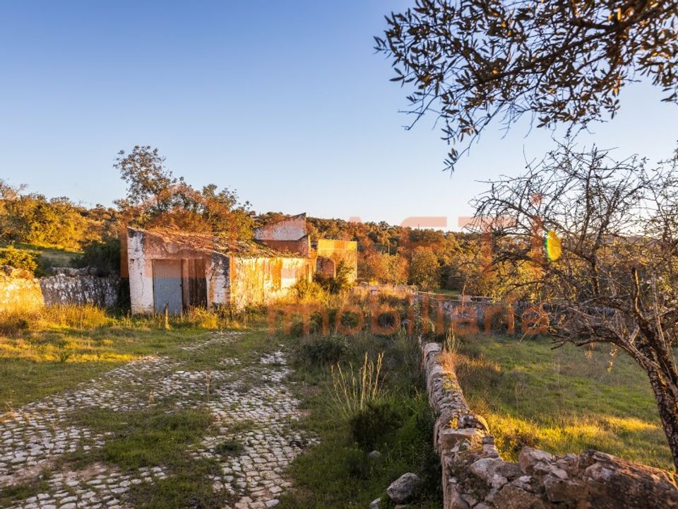 Helårsgrund i Santa Barbara de Nexe, Faro - foto 4