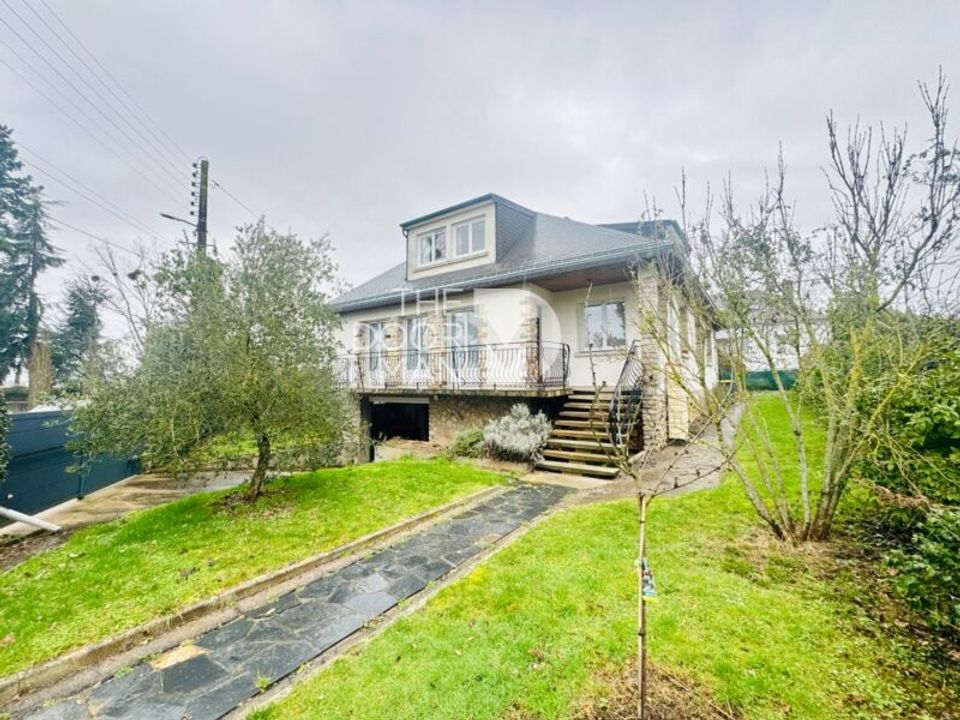 Villa i Laval, Mayenne - foto 1