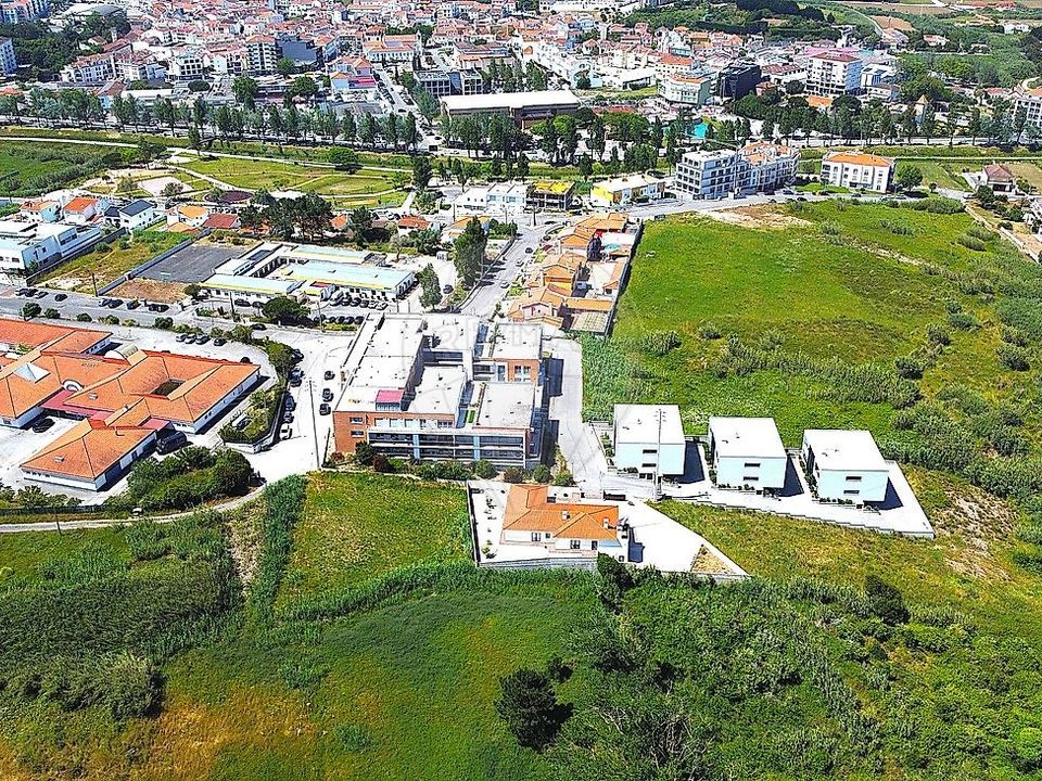 Helårsgrund i Lourinha, Lisbon - foto 5