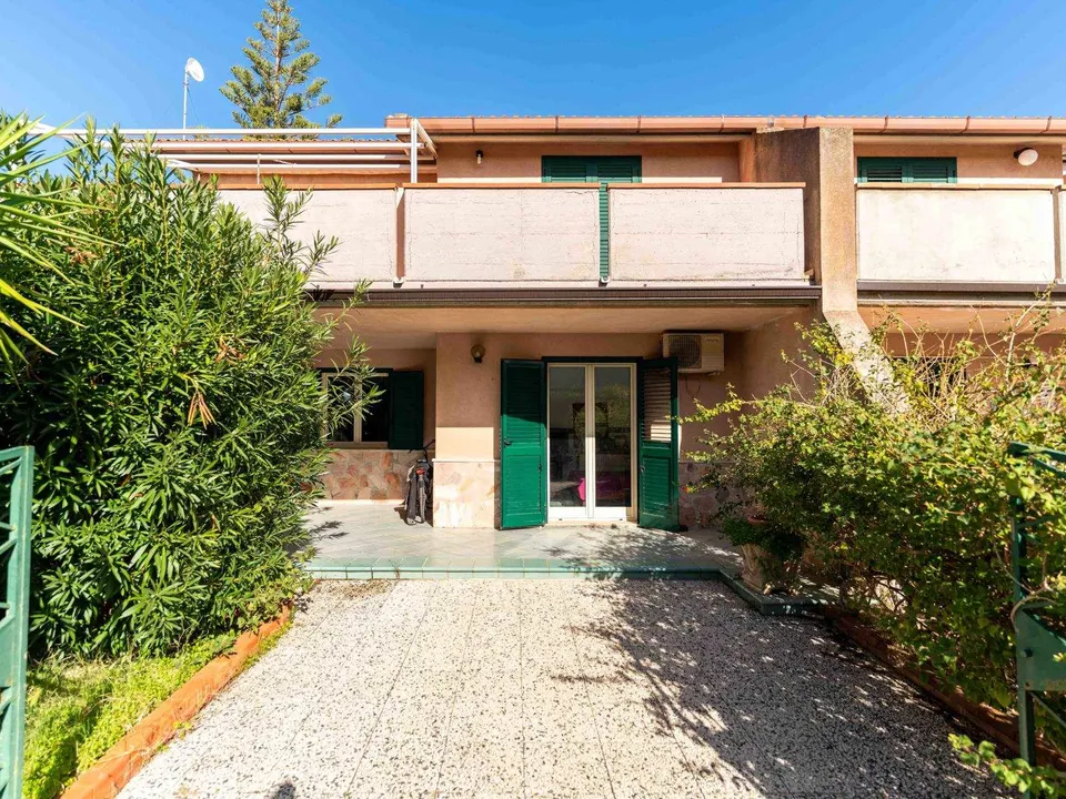 Bungalow i Campofelice di Roccella, Palermo - foto 1