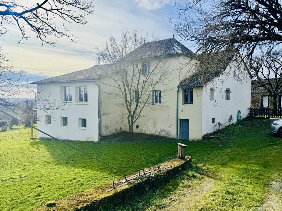 Villa i La Salvetat-Peyralès, Aveyron - foto 1