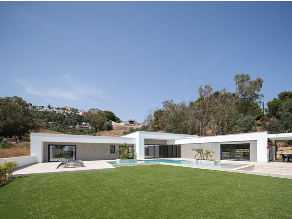 Villa i Benalmadena, Malaga - foto 1