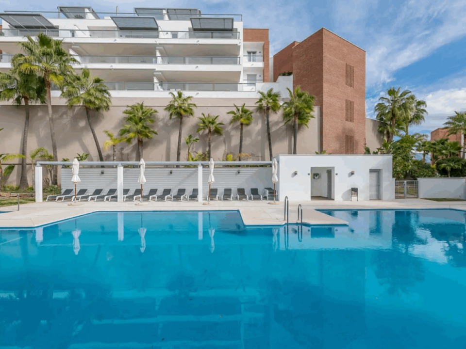 Lejlighed i Benahavis, Malaga - foto 1
