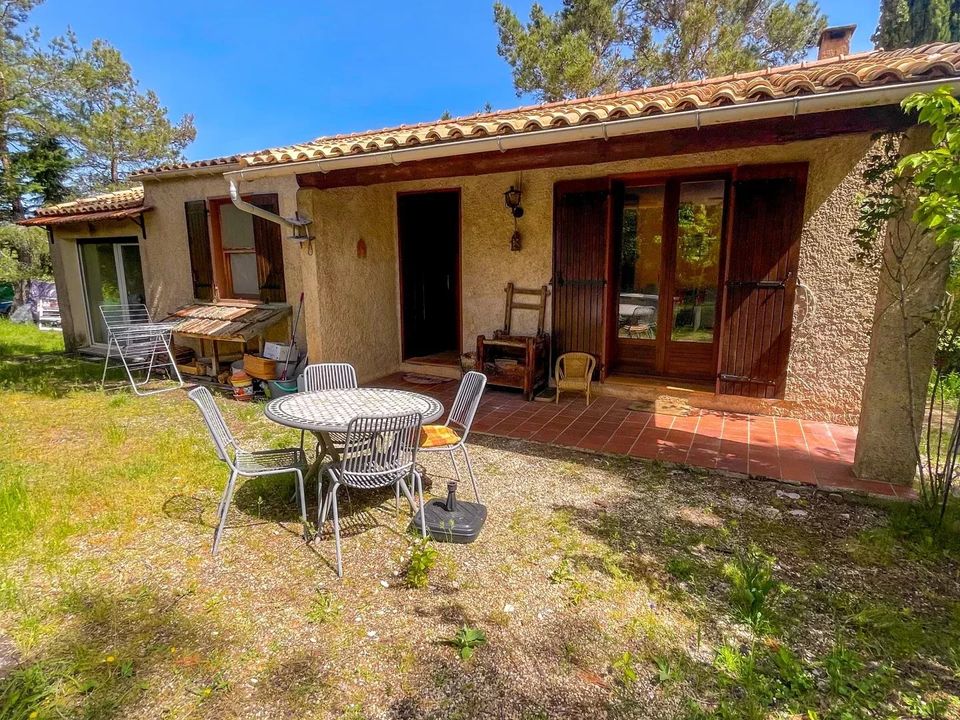 Villa i Saint-Christol, Vaucluse - bilde 1