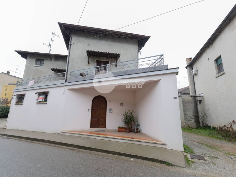 Lejlighed i Gambara, Brescia - foto 1