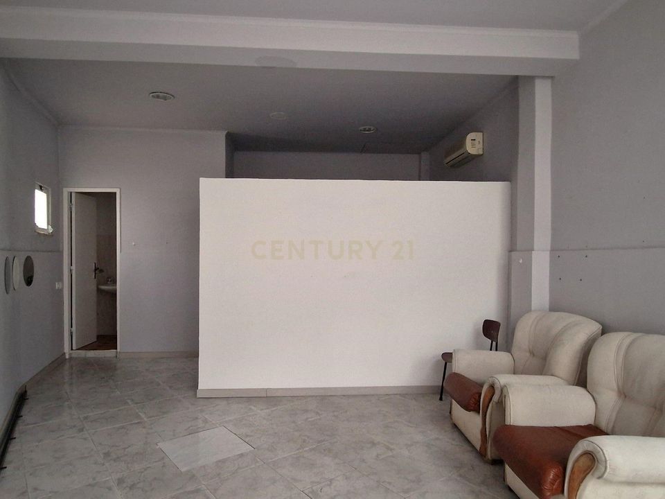 Erhvervsejendom i Entroncamento, Santarem - foto 2