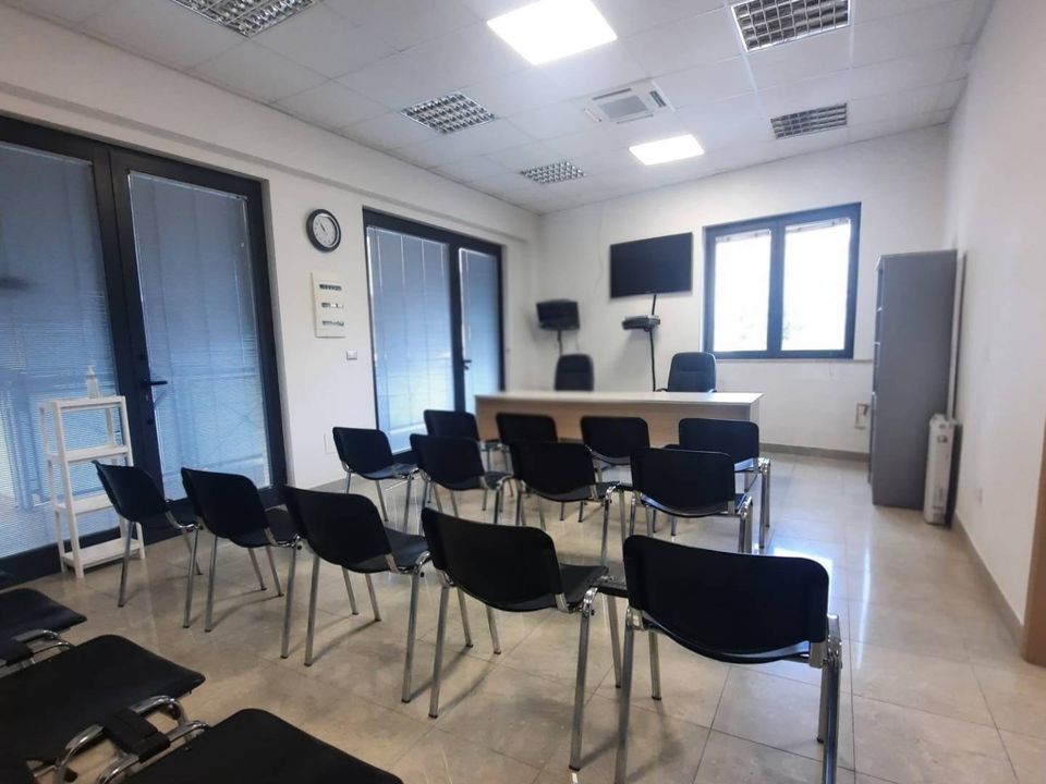 Erhvervsejendom i Grottammare, Ascoli Piceno - foto 1