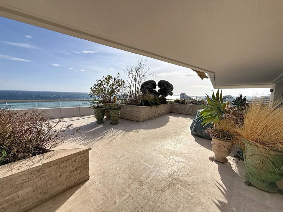 Lejlighed i Villeneuve-Loubet, Alpes-Maritimes - foto 1