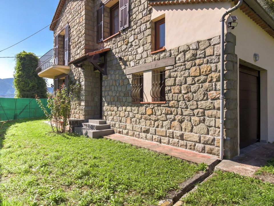 Villa i Roquebillière, Alpes-Maritimes - foto 1